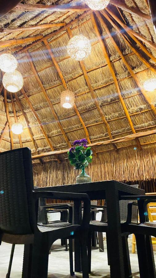 Casa Delfines Rio Lagartos Hotel Bagian luar foto
