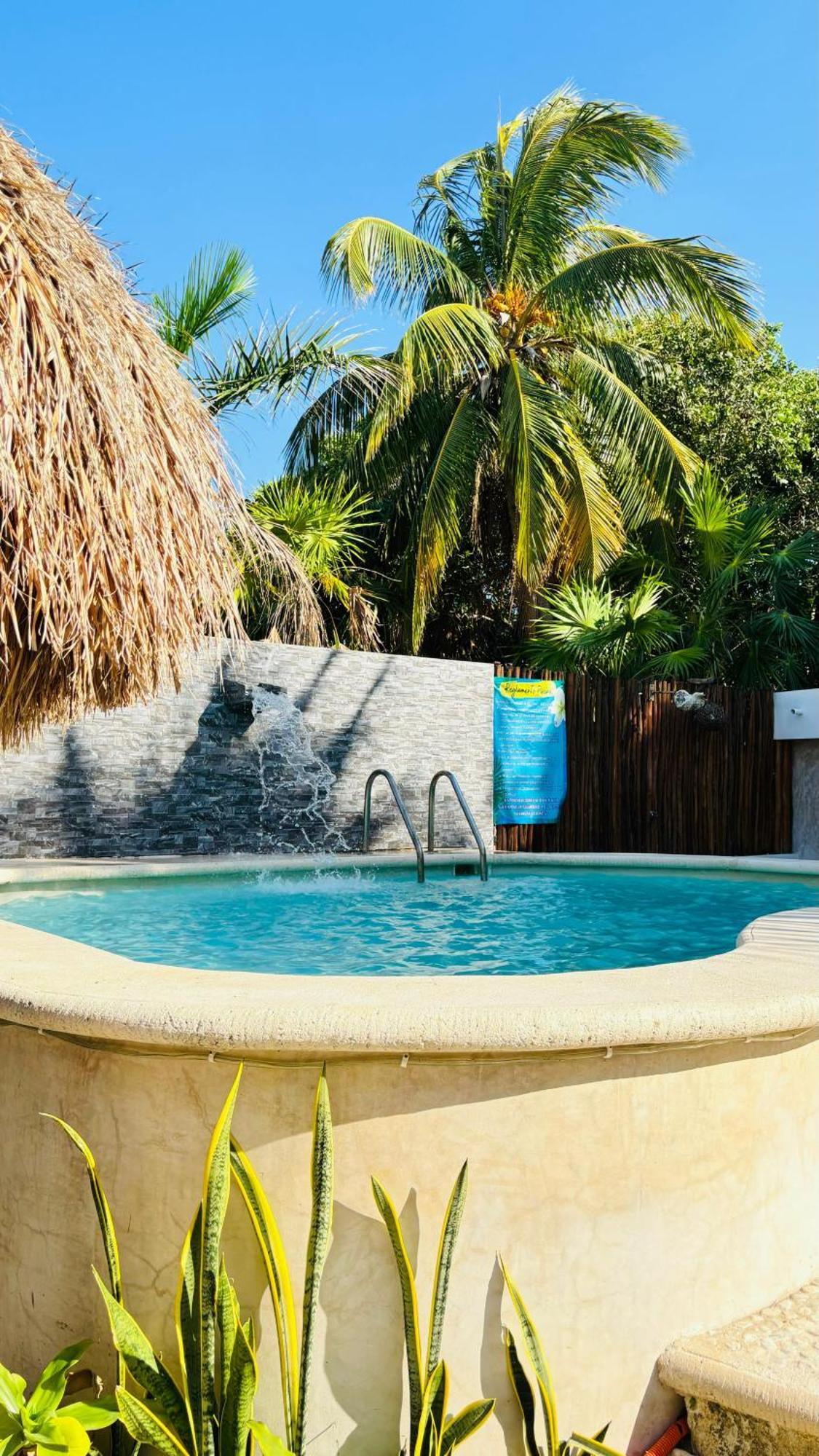 Casa Delfines Rio Lagartos Hotel Bagian luar foto